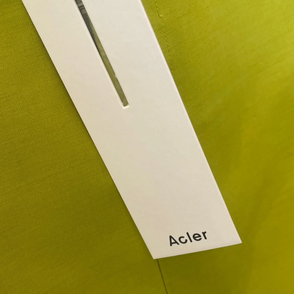 ACLER RODBOROUGH SKIRT AVOCADO - Picture 2 of 2